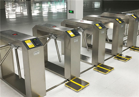 防靜電門(mén)禁通道閘機(jī)系統(tǒng)在車間防護(hù)中的作用